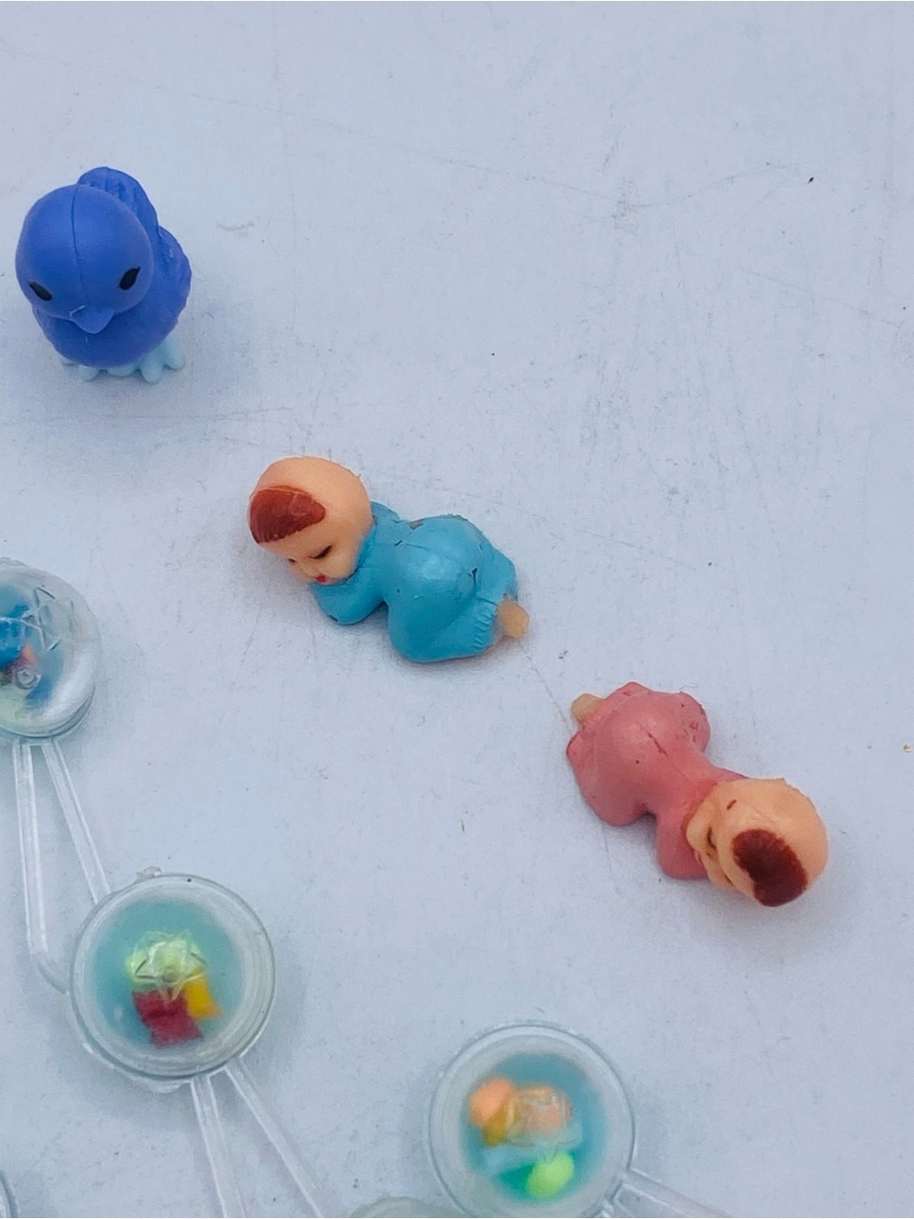 Miniature Baby Rattlers, Baby Bottles, Baby Boy And Girl Baby Shower Decorations - Picture 4 of 8